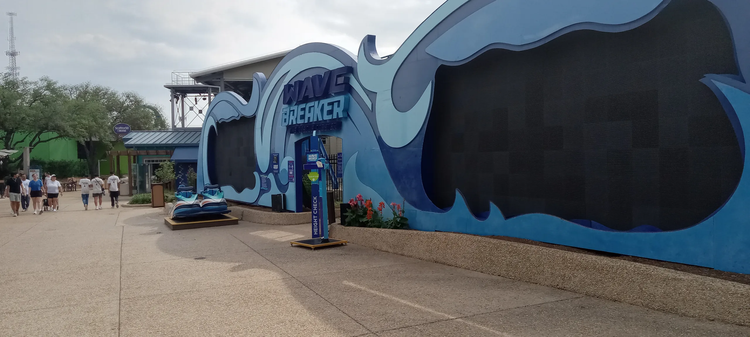 Wave Breaker: The Rescue Coaster